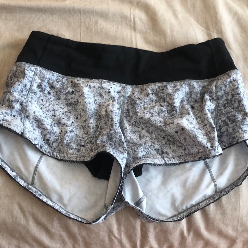 Lulu lemon speed up short